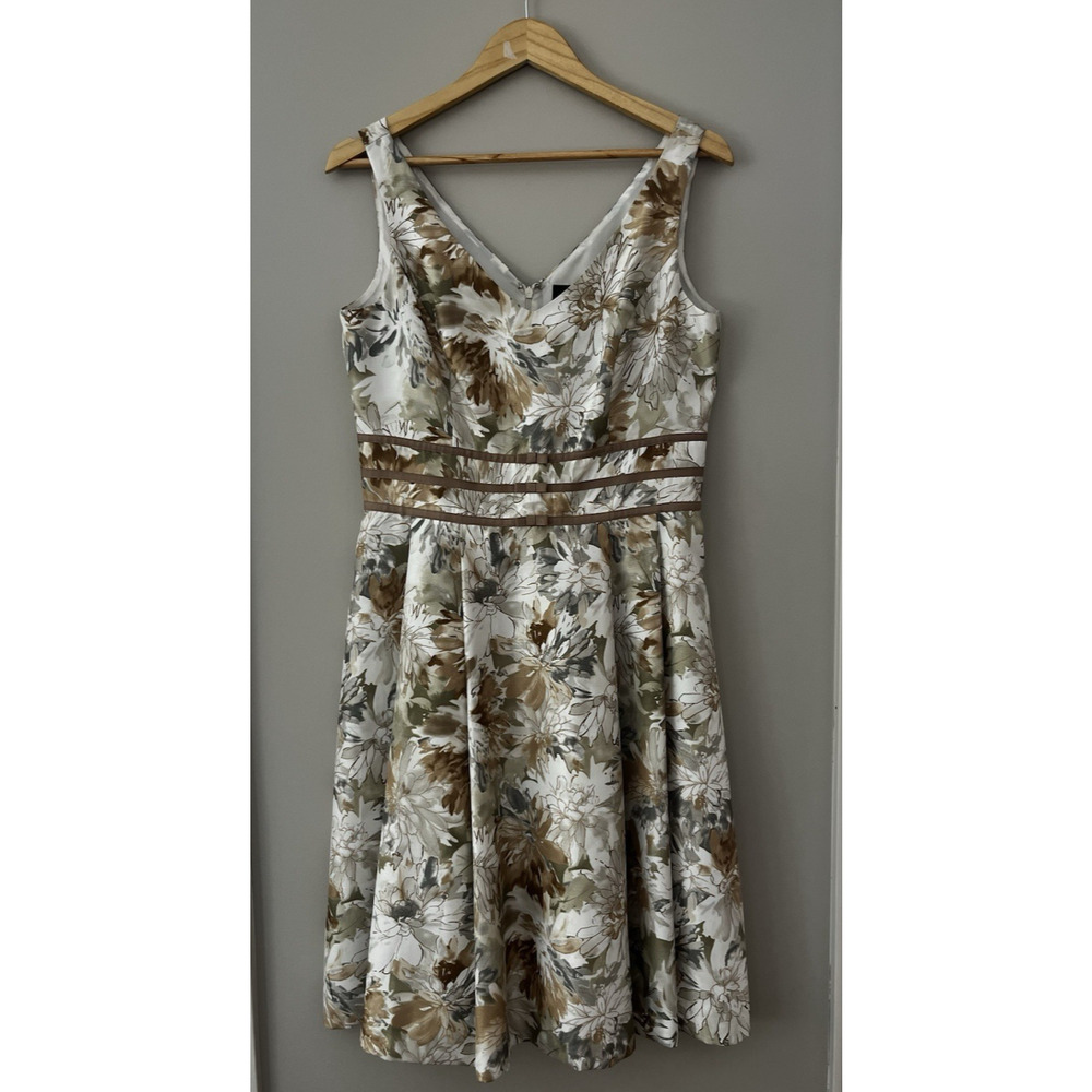 Scarlett Sleeveless V Neck Party Dress Floral 10 Brocade Classic Dainty Romantic
